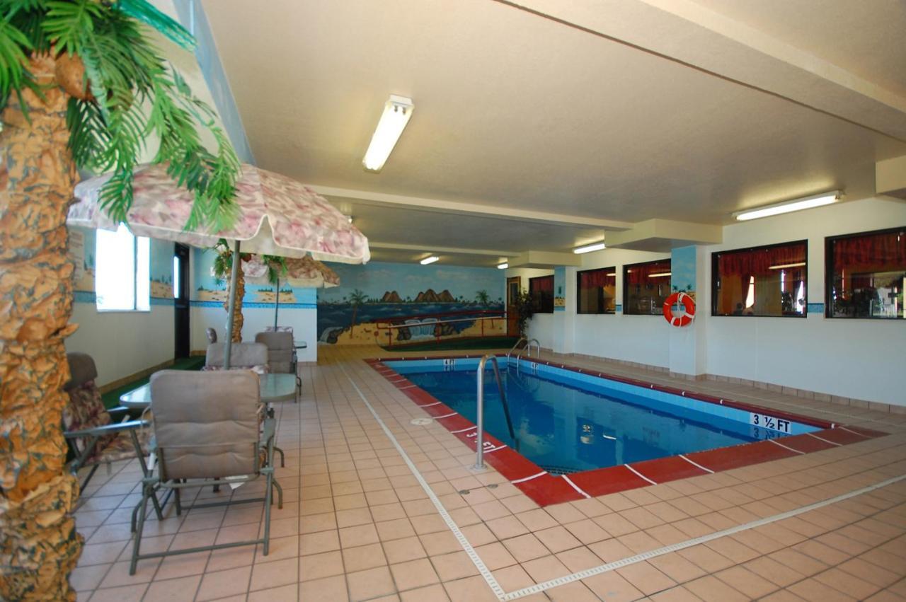 Hotel Super 8 By Wyndham Troy Il/St. Louis Area Exteriér fotografie